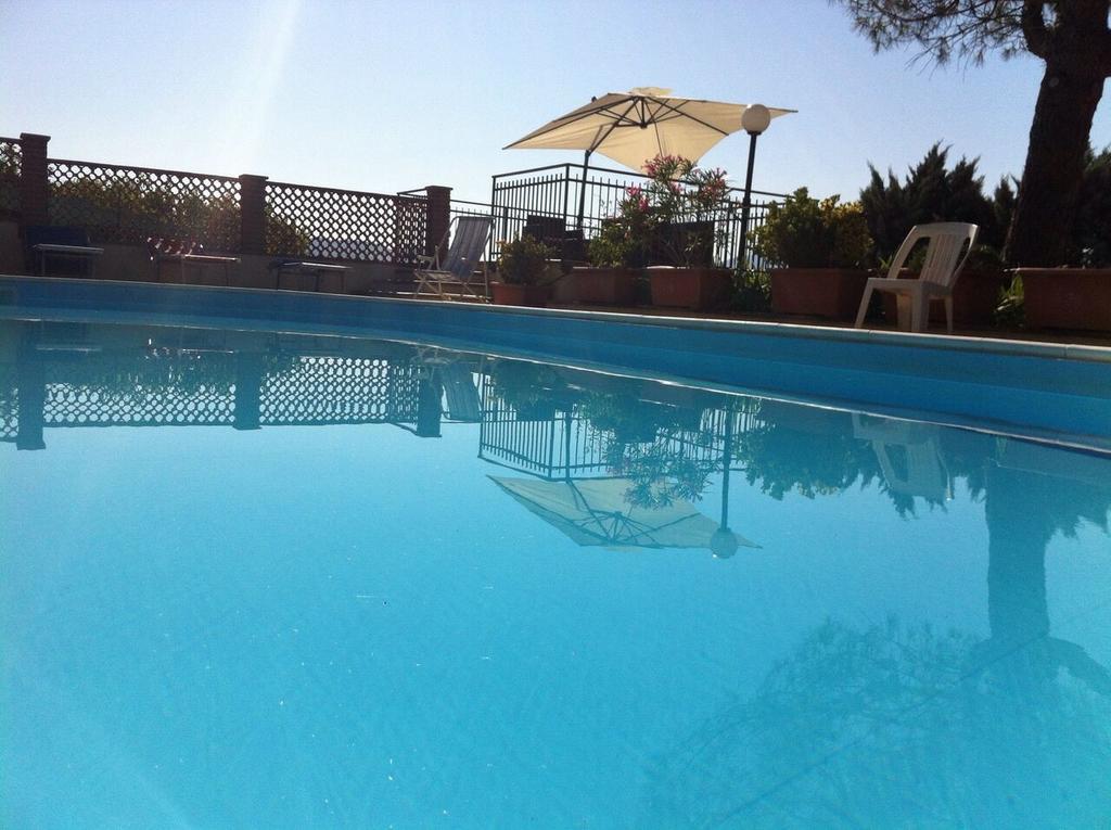 Agriturismo La Ginestrella Civitella D'Arna Buitenkant foto